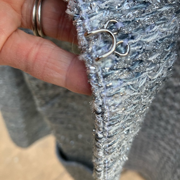 St. John Stunning Silver Jacket, front pockets and hook/eye closures - Picture 8 of 11
